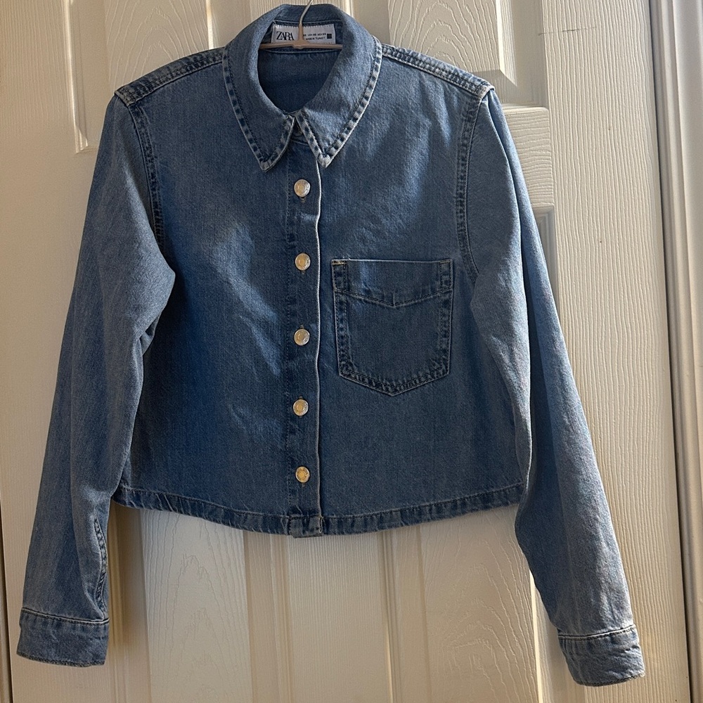 Zara Women's Classic Blue Jean Jacket